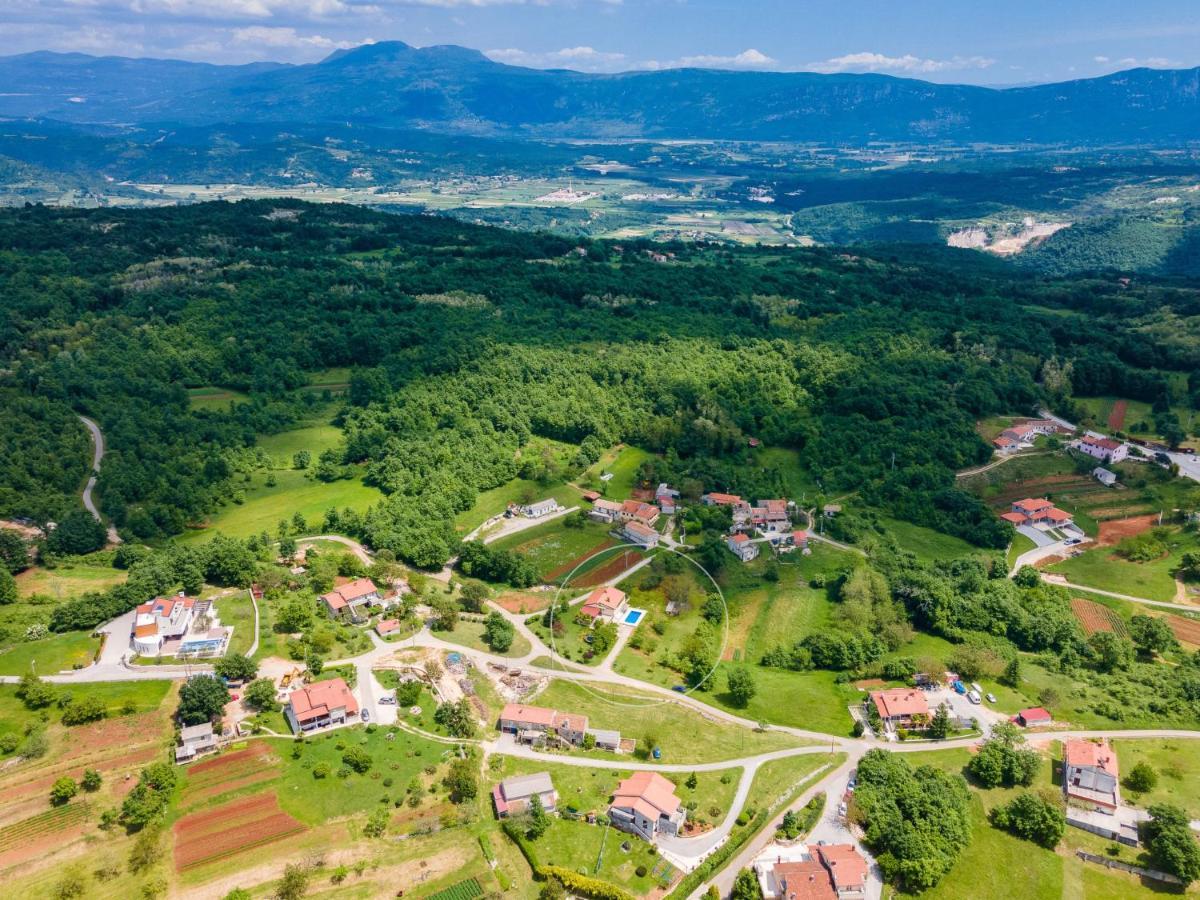 Holiday Home Larisa - Ipc141 By Interhome Pićan Buitenkant foto